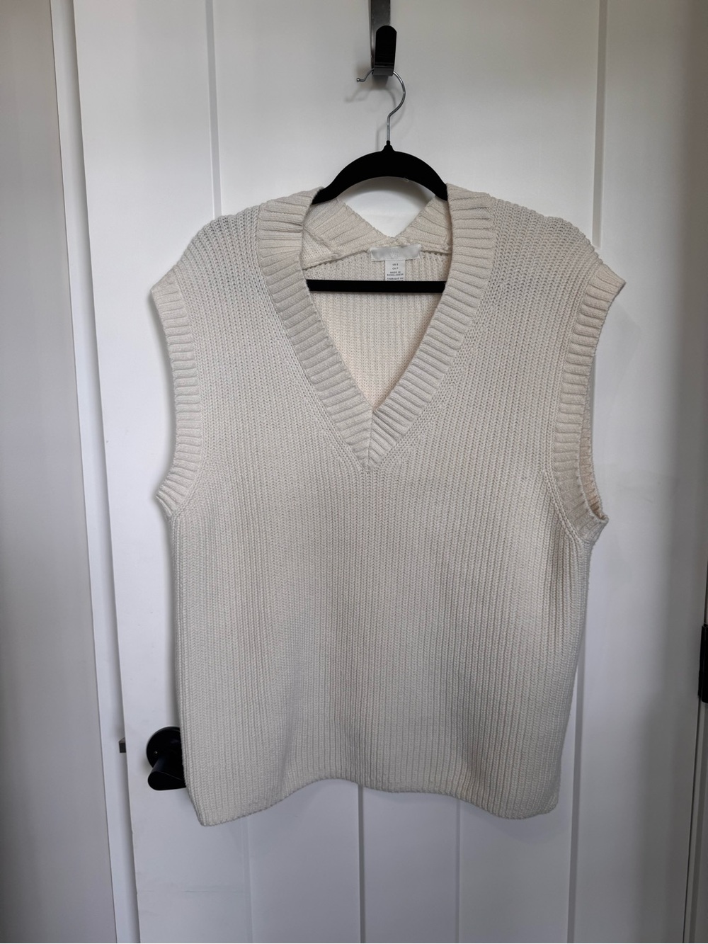 H&M Cream Oversized Ribbed V-Neck Knit Vest